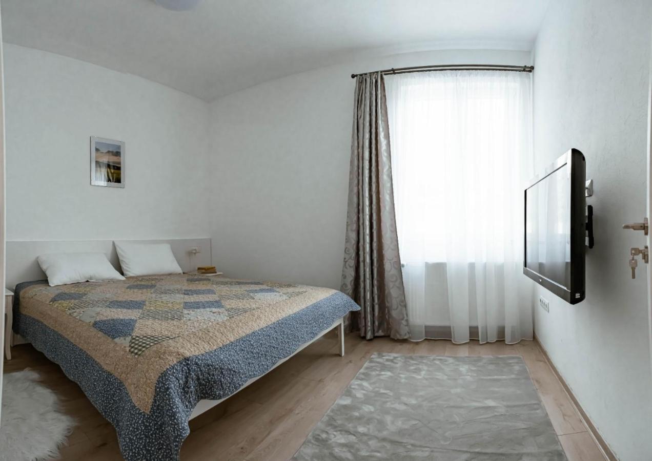 Solomon Apartments Ap 2 Sangeorgiu de Mures Exterior photo